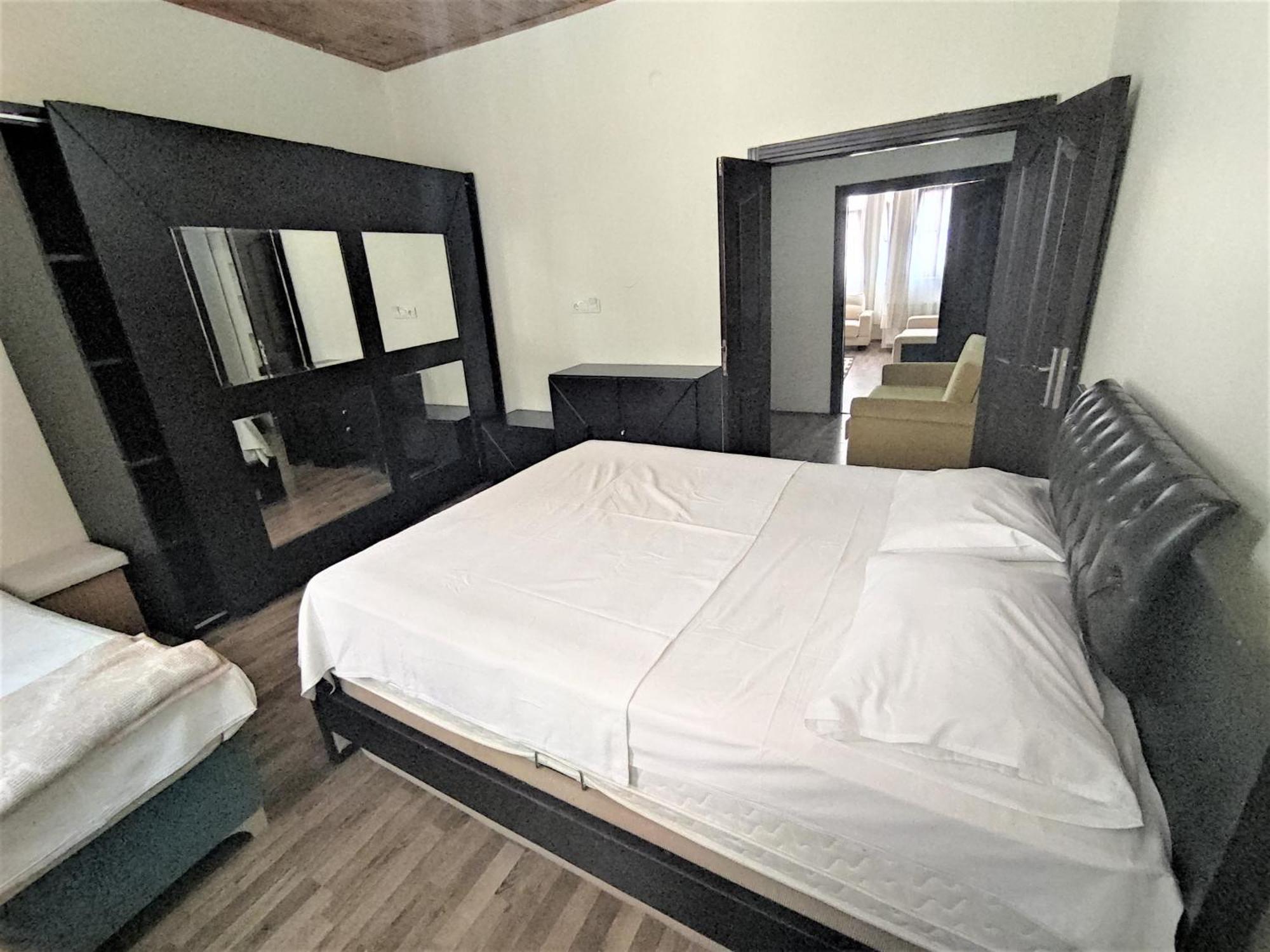 Grafen House Aparthotel Istanboel Kamer foto